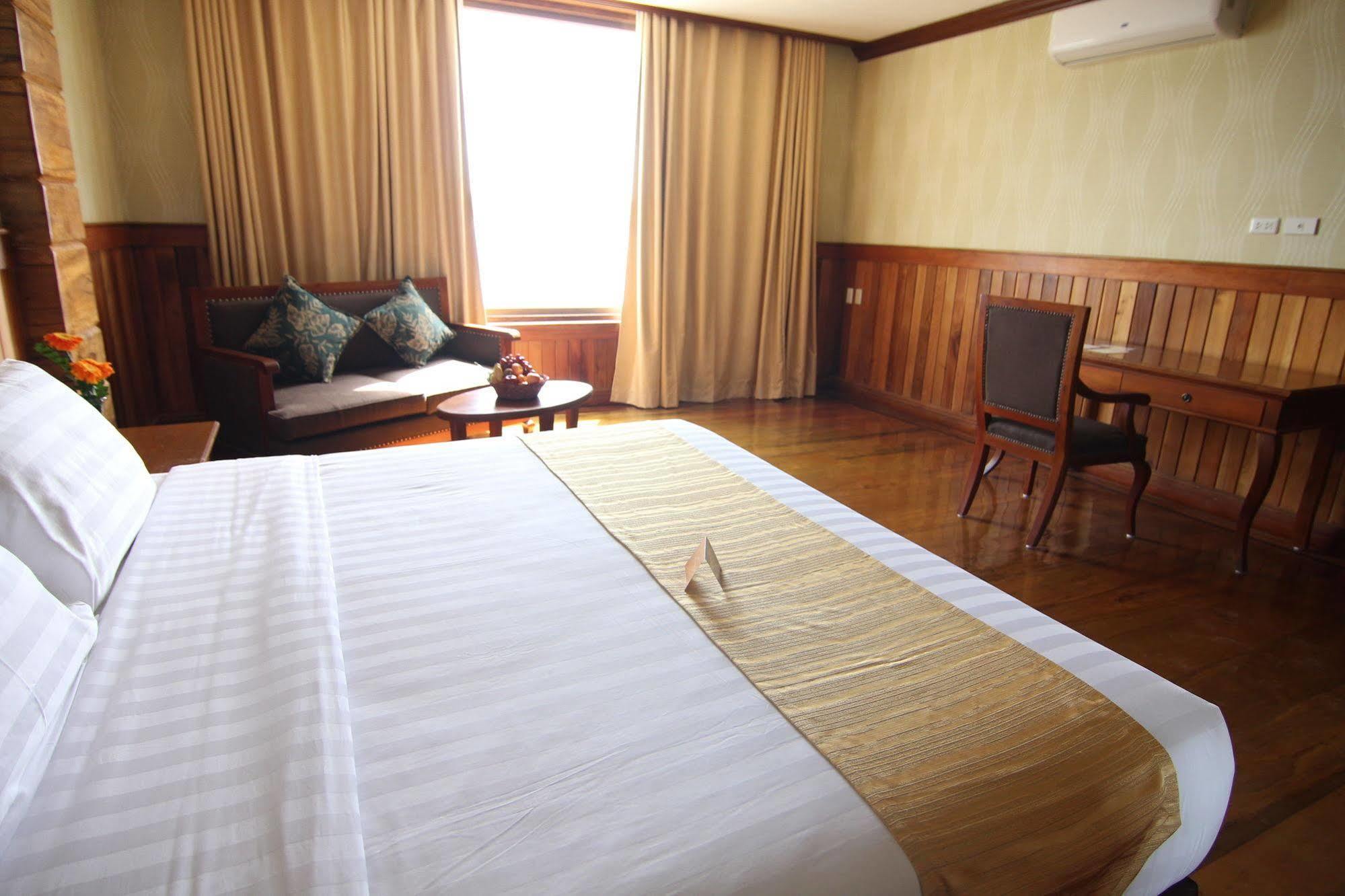 Alta D' Tagaytay Hotel Tagaytay City Luaran gambar